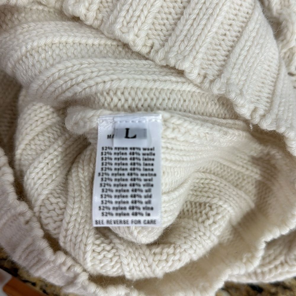 AKNVAS Kendall Wool Blend Cable Knit Sweater In Off White Size L - Picture 7 of 10